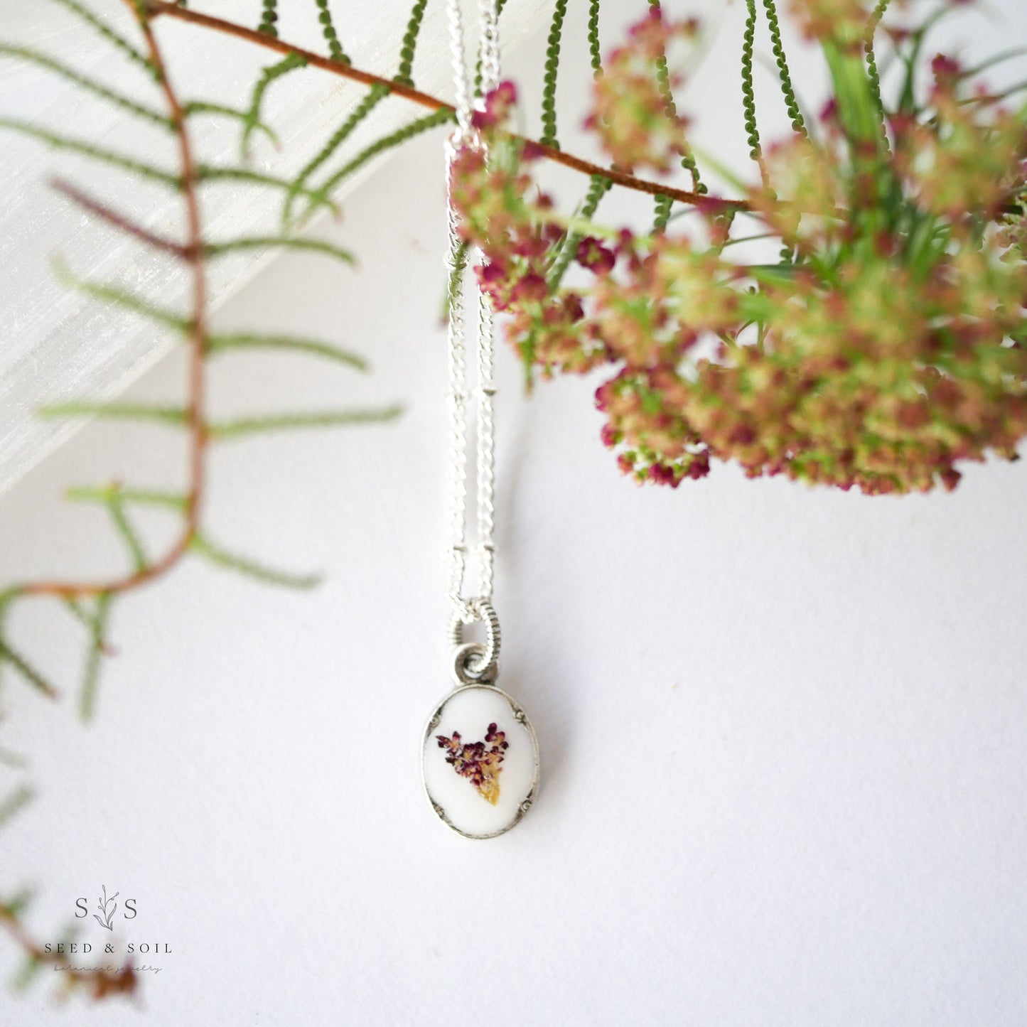 Heirloom Oval Pendant