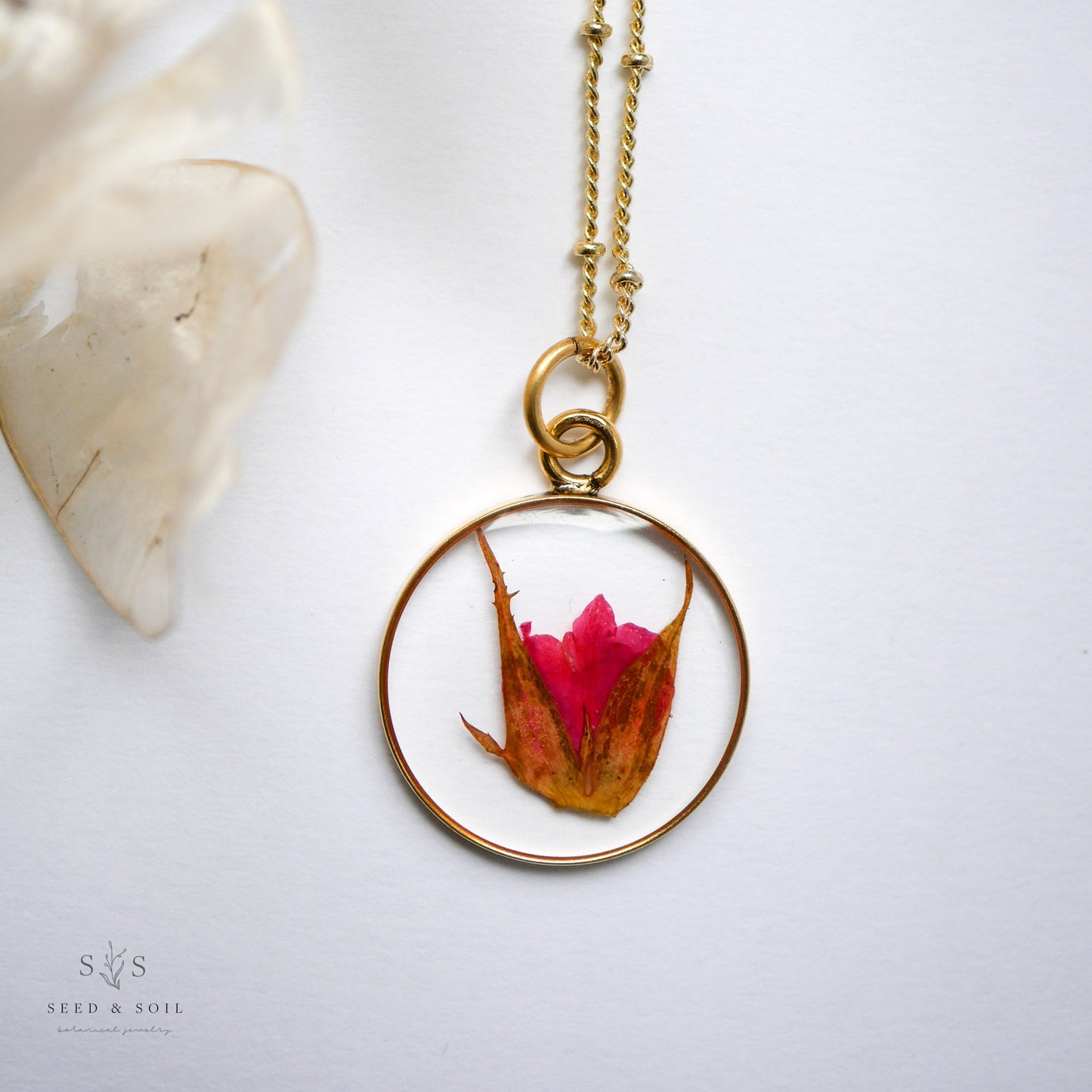 Large Round Pendant