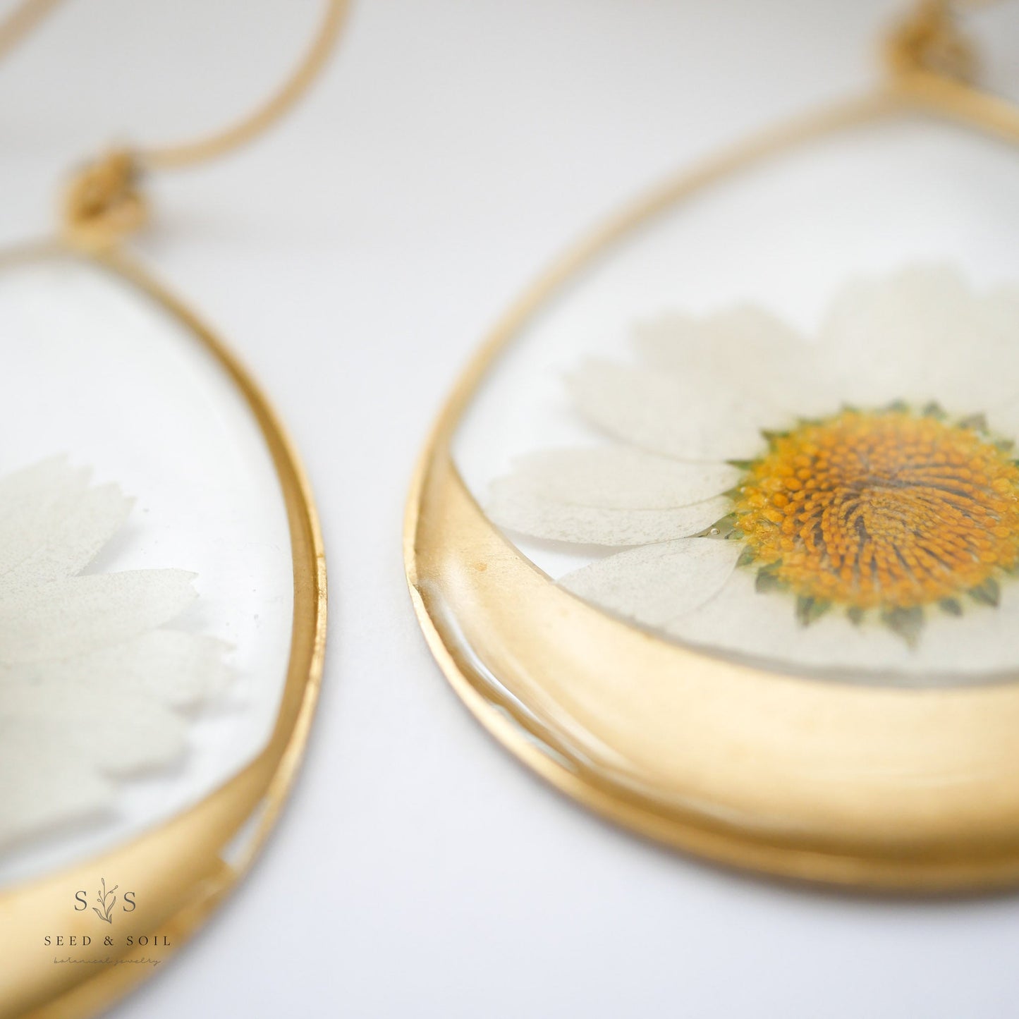 Large Horizon Hoop