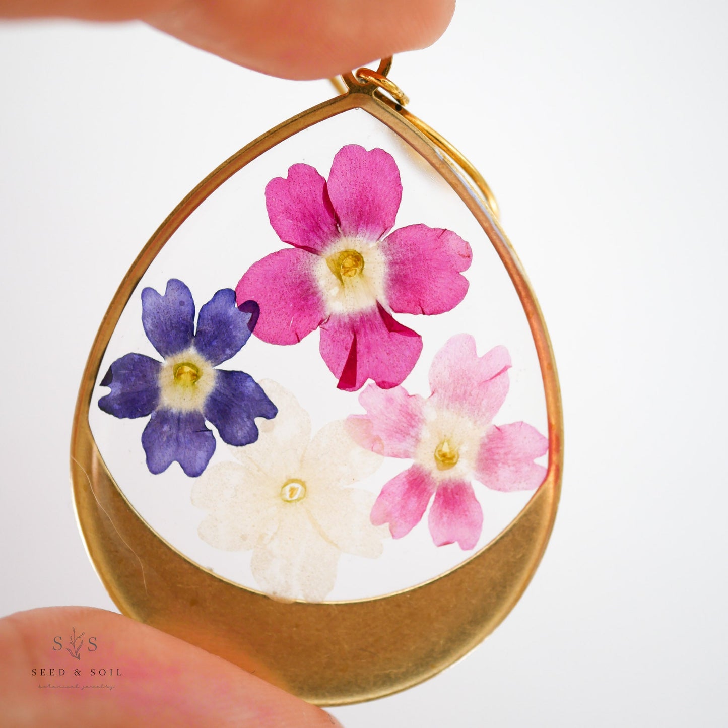 Large Horizon Hoop
